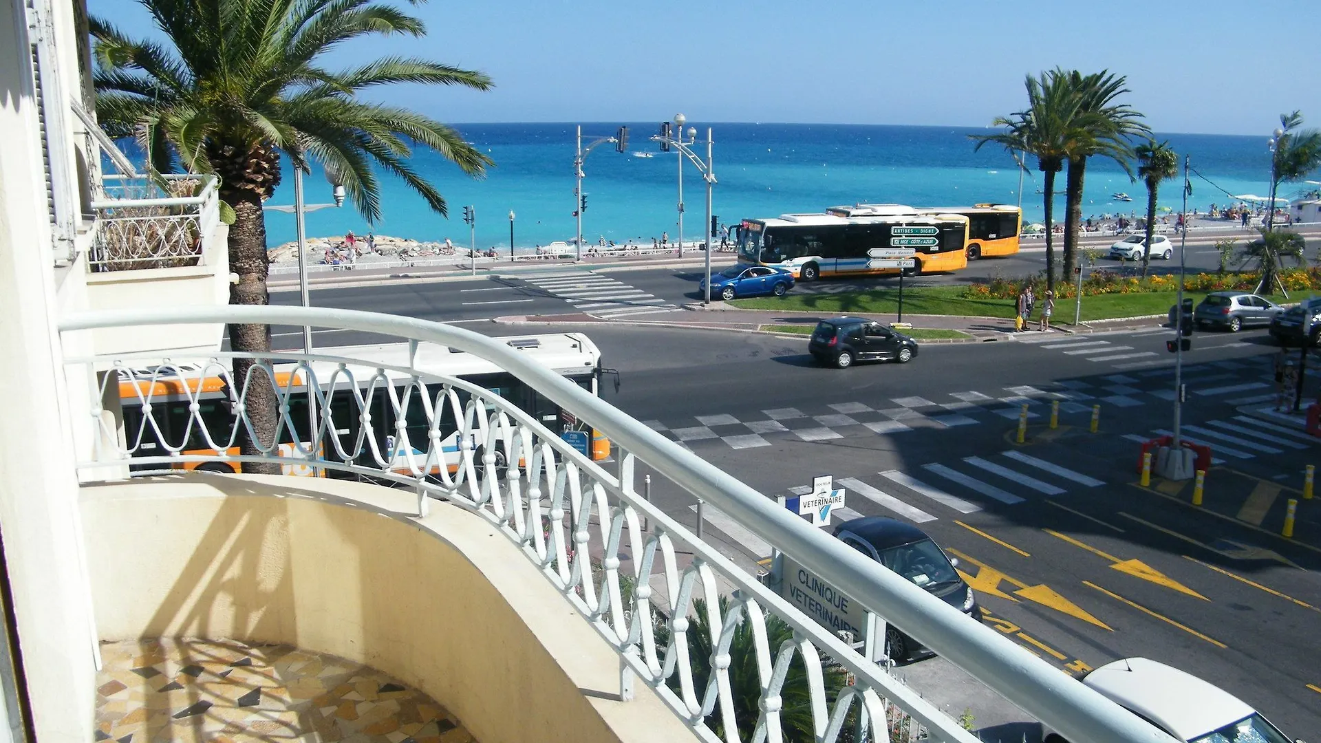 Apartment Appartement Palais Henri IV Nice France